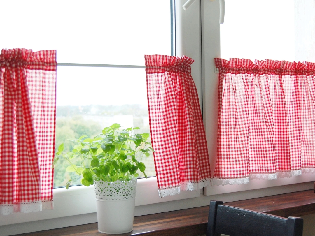 1-zazdrostki-kratka-vichy